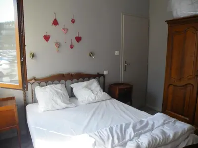 Un ou plusieurs lits dans un hébergement de l'établissement Appartement a la montagne ,vue sur les pistes