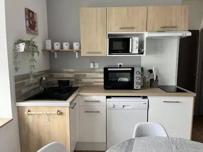 Cuisine ou kitchenette dans l'établissement Gîte 49m2, 2 Chambres, Pro - Famille