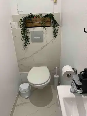 Salle de bains dans l'établissement Esprit BALI ....LOVE SPA, Sauna de luxe à Mulhouse