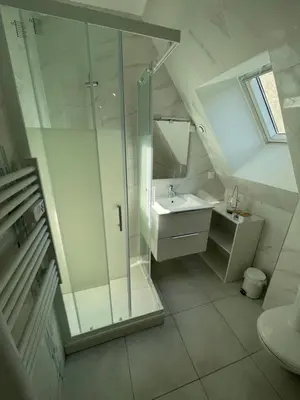 Salle de bains dans l'établissement Esprit New York ........ au cœur de Mulhouse