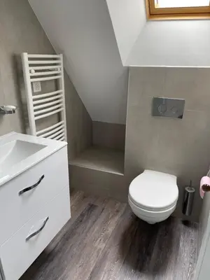 Salle de bains dans l'établissement Le 33 le Haut