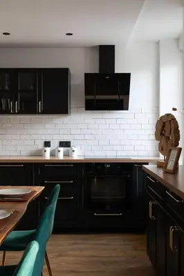 Cuisine ou kitchenette dans l'établissement Les 2 Biches, hyper centre et spacieux Gérardmer