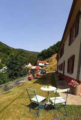 Vue générale sur la montagne ou vue sur la montagne depuis la maison de vacances