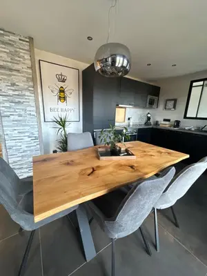 Cuisine ou kitchenette dans l'établissement La reine appartement pour deux personnes avec magnifique vue et jacuzzi