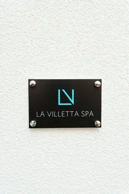 Certificat, récompense, panneau ou autre document affiché dans l'établissement La Villetta SPA -logement atypique