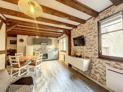 Cuisine ou kitchenette dans l'établissement Aux Deux Tours