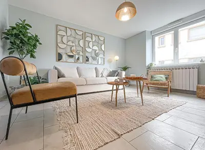Coin salon dans l'établissement Chez Minouche