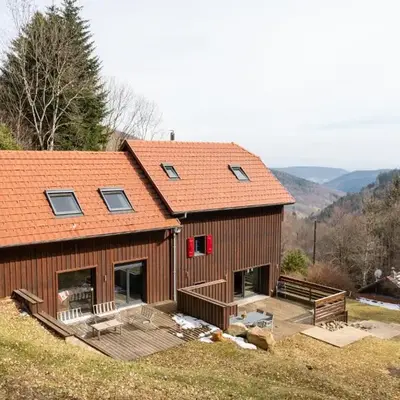 La Désirade Incroyable lodge typique dans les Vosges du Sud