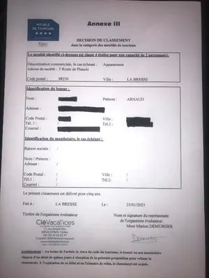 Certificat, récompense, panneau ou autre document affiché dans l'établissement Magnifique appartement classé 4 étoiles avec Sauna et terrasse dans chalet