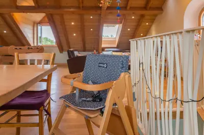 Coin salon dans l'établissement Colmar Friends and Familly guest home - ALL INCLUSIVE - COLMAR Gare - Jardin - Combles et Vous