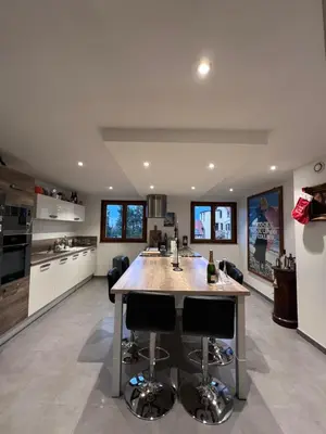 Plan de l'établissement Appartement spacieux et lumineux