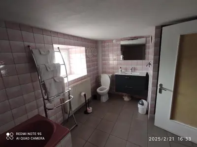 Salle de bains dans l'établissement Au Bon Vieux Port Maison de vacances Alsacienne à 10 mn de Ribeauvillé, 20 mn d'Europapark
