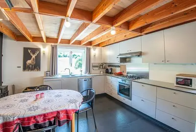 Cuisine ou kitchenette dans l'établissement Le Valtin Gite au calme