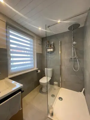 Salle de bains dans l'établissement « À deux pas de la petite Venise »