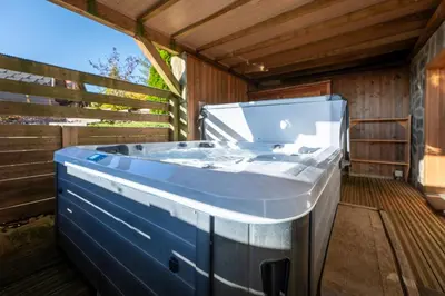 Plan de l'établissement Chalet des Cîmes, chaleureux avec jacuzzi et sauna