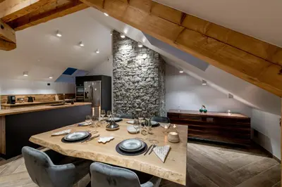 Cuisine ou kitchenette dans l'établissement Mairnaige, luxueux appartement avec sauna