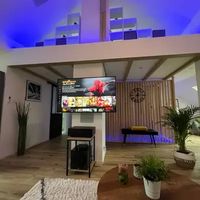 Loft ravissant avec parking gratuit