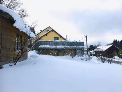 L'établissement LE STUDIO COSY DE CHAMPDRAY en hiver