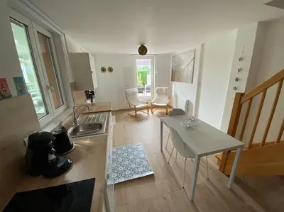 Coin salon dans l'établissement Logement de charme au coeur de la nature