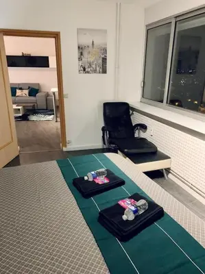 Coin salon dans l'établissement Grand appartement 2 chambres 5 pers max, vue panoramique avec parking