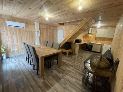 Cuisine ou kitchenette dans l'établissement Chalet Nala