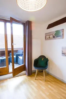 Coin salon dans l'établissement La couronne Maison 80m2 garage & terrasse