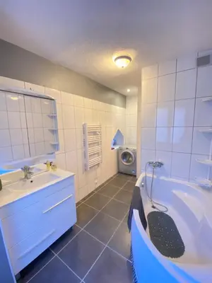 Salle de bains dans l'établissement Riquewihr centre historique