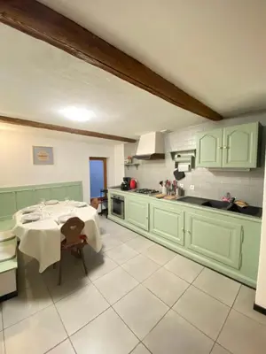 Cuisine ou kitchenette dans l'établissement Riquewihr centre historique