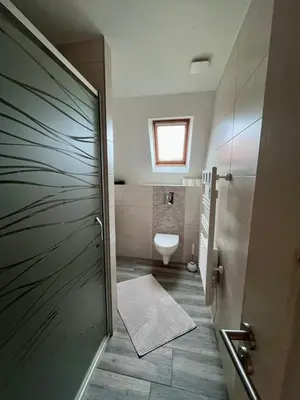 Salle de bains dans l'établissement L'Auberge SYRA - Gites Alsace - Proche EuropaPark