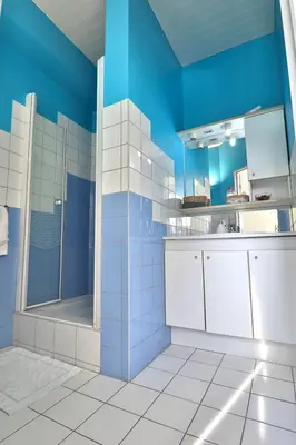 Cuisine ou kitchenette dans l'établissement Superbe studio cosy et atypique 3 étoiles