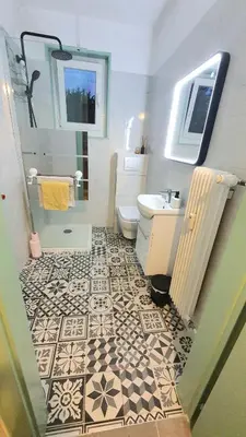 Salle de bains dans l'établissement CocooningSpace tout équipé + parking privé
