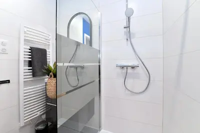 Salle de bains dans l'établissement Les suites du centre historique