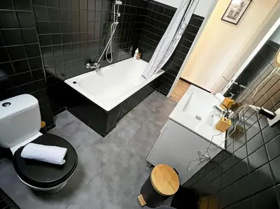 Salle de bains dans l'établissement Aux Toits d'Alsace