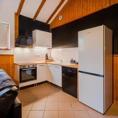 Cuisine ou kitchenette dans l'établissement Chez Bernadette Alsace prox Route des Vins et Europa Park Rulantica