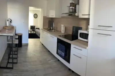Cuisine ou kitchenette dans l'établissement Colmar,appart chaleureux 2 pas centre avec jardin