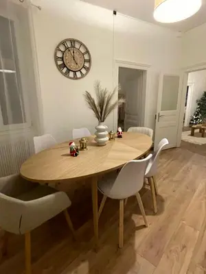 Coin salon dans l'établissement Le Charme de Colmar - Proche centre ville et gare - 8 personnes - arrivée autonome