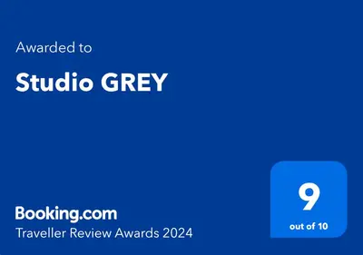 Certificat, récompense, panneau ou autre document affiché dans l'établissement Studio GREY