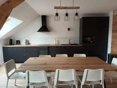 Cuisine ou kitchenette dans l'établissement Le grenier d Hermine
