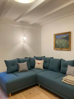Coin salon dans l'établissement Gîte du Hibou - jolie dépendance sur verger