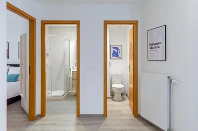 Salle de bains dans l'établissement Travel Homes - Niffel 2 - Un havre de paix près du Parc