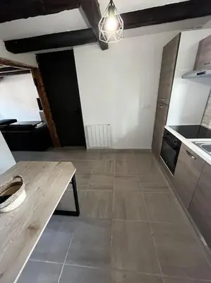 Cuisine ou kitchenette dans l'établissement Appartement de charme alsacien, centre historique