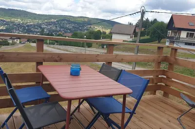 Vue générale sur la montagne ou vue sur la montagne depuis l'appartement
