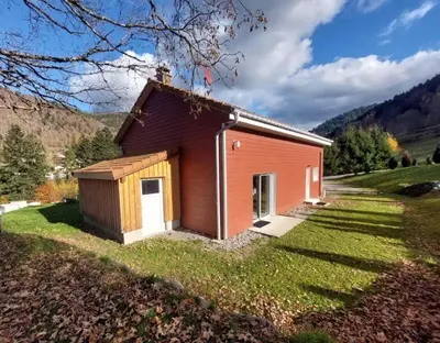 Vue générale sur la montagne ou vue sur la montagne depuis la maison de vacances