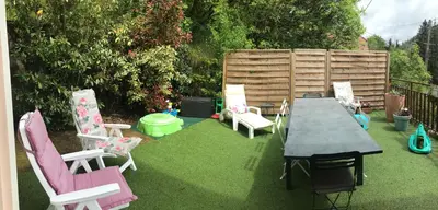 Jardin de l'établissement Gîte Monts et Merveilles