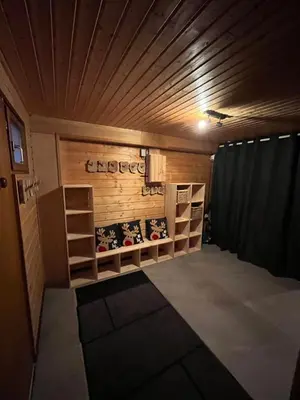 Un ou plusieurs lits superposés dans un hébergement de l'établissement Chalet Les Sapins sauna au pied des pistes