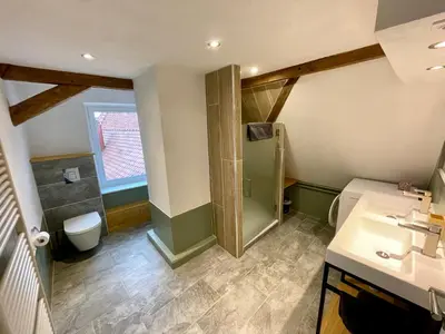 Salle de bains dans l'établissement Le Petit Linck - Typique au coeur de Colmar