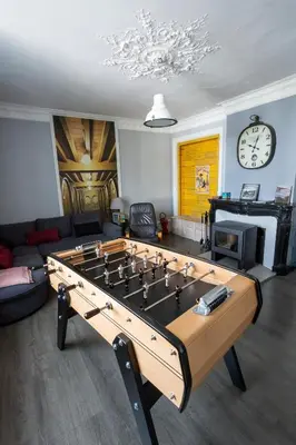 Salle de jeux dans l'établissement Gîte 4 à 10 pers