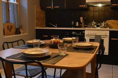 Cuisine ou kitchenette dans l'établissement Gîte Le Dandelion - Confort & Charme au coeur de Bergheim