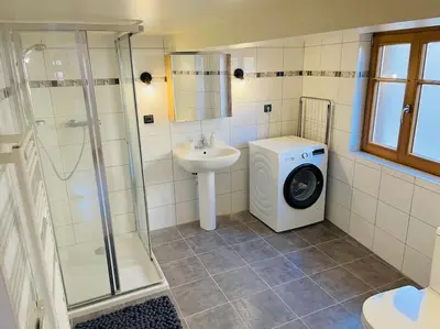 Salle de bains dans l'établissement Bien dans vos Schlopps