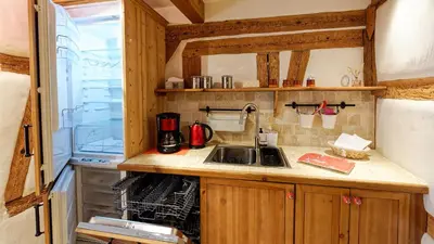 Cuisine ou kitchenette dans l'établissement Remparts de Riquewihr - Le Grand Cerf